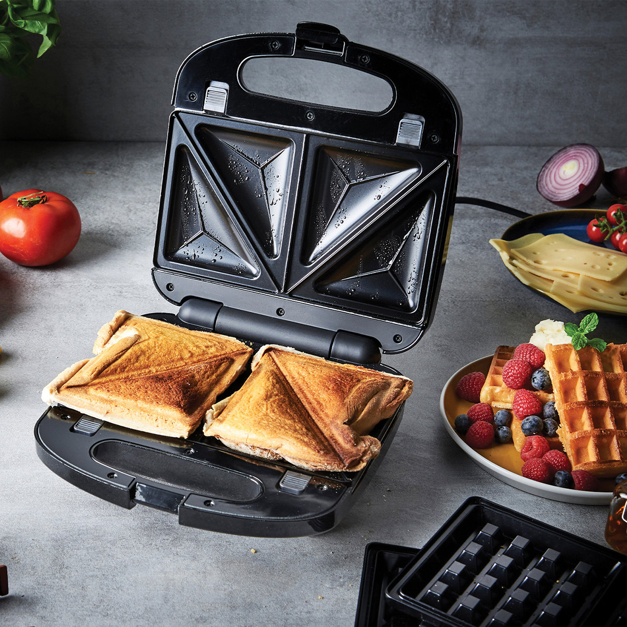 Russell Hobbs 3-in-1 Deep-Fill Sandwich Maker